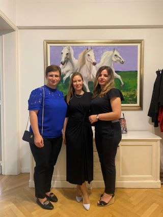 Renata i kolegice prilagođeno