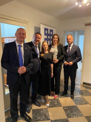 Renata i župani prilagođeno