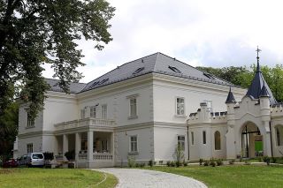 dvorac janković prilagođeno